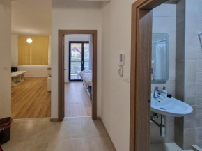 Avon EuroZox Apartment